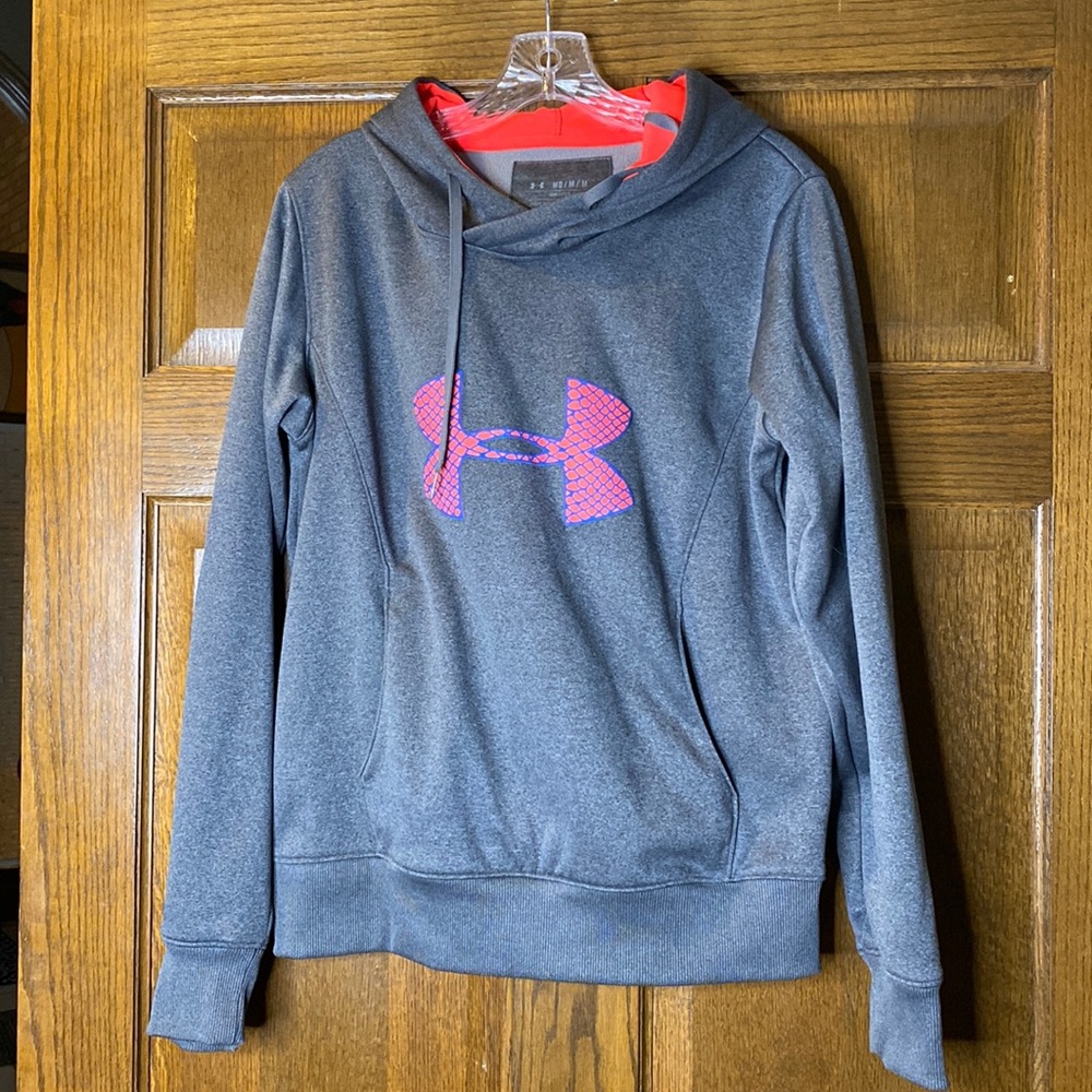 EUC Under Armour Hoodie